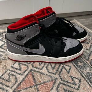 Nike Kids Sneakers Black Gray Red